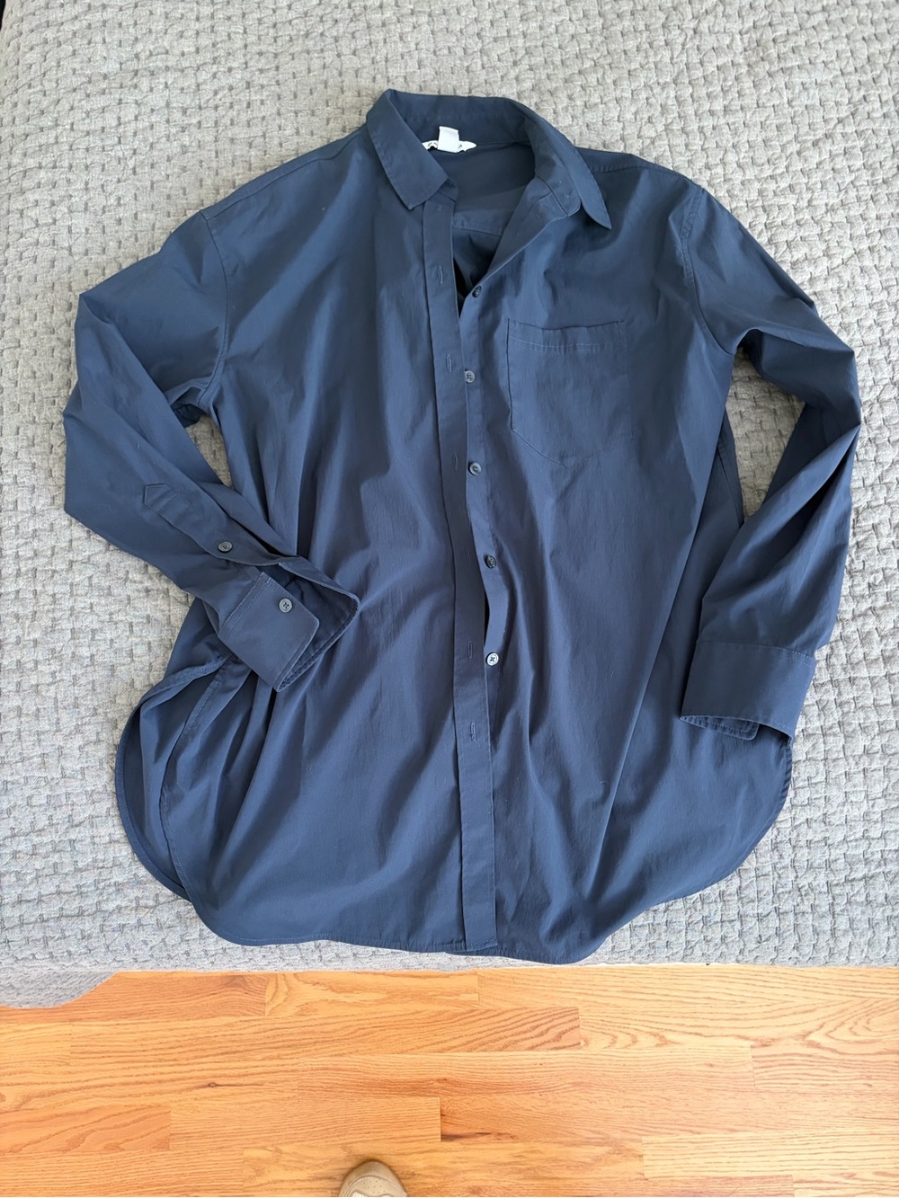 Athleta Women’s Button-Down Shirt — Deep Navy